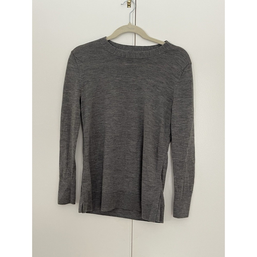 Banana Republic Merino Crew-Neck Sweater SZ S Classic clean girl preppy academia